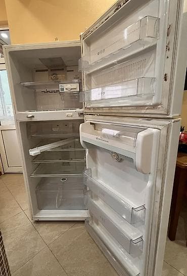 ucuz xaladennik: 2 qapılı LG Soyuducu Satılır, rəng - Ağ — 2