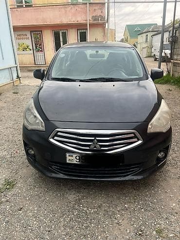 Mitsubishi Attrage / Mirage G4 sedan - Rəng: qara - Kuzov: 4 qapılı