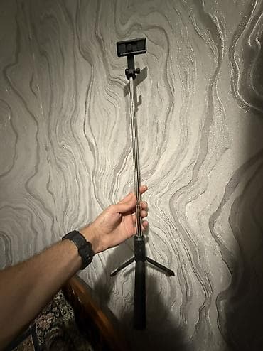 dji mic 3: Selfi cubugu, wtativ kimide olur. blooth ilede qosulmaq olur. Yenidir — 2
