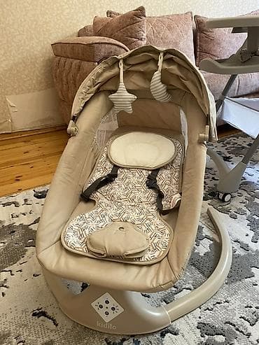 usaq matrasi: Oğlan və qız üçün, İşlənmiş, Beşik, Dəstsiz, Matrassız, Yellənmə mexanizm ilə — 3