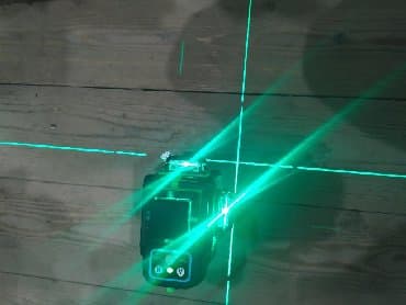 emusiya qiymeti: Uroven yeni keyfiyyətli 4 terefe yeni geldi endirim qiymete telesin — 2