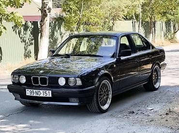 sam diskler: BMW 5 series: 2 l | 1993 il Sedan — 1