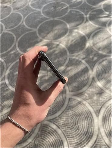 iphome 13 pro max: IPhone Xs, 256 GB, Space Gray, Face ID — 2
