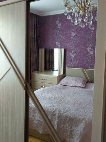 taxt yatag: Yataq otağı mebeli.2 ay istifadə olunub heç bir deffekti yoxdu.Deste — 1