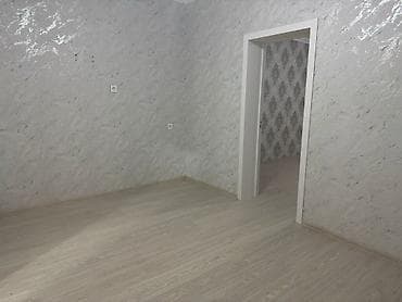 Daşınmaz əmlak: 50 kv. m, 3 otaqlı, Kanalizasiya, Kombi, Qaz — 7