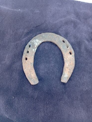 u profil: Dəmir nal (at nalı) - Material: ağır, bərk döyülmüş dəmir - Forma: U — 1