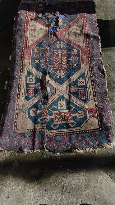 Kasalar: Qədim naxışlı xalça - Klassik Qafqaz motivləri: mərkəzdə — 2