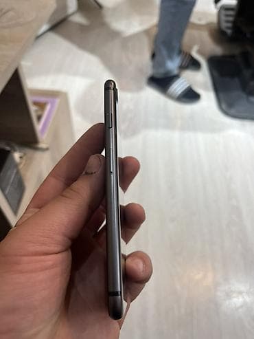 iphone 11 arxalıq: IPhone 8, 64 GB, Qara, Barmaq izi — 9