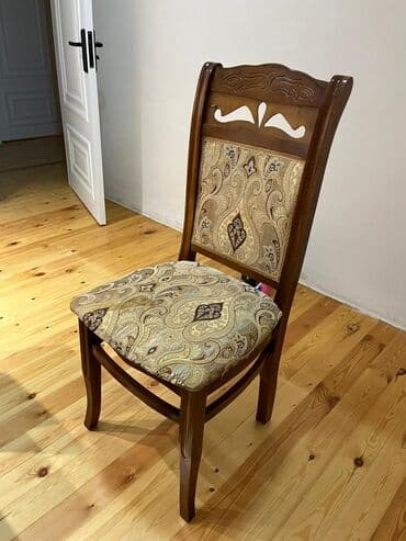 Mebel dəsti satılır - Taxta stul: Klassik dizaynlı, oyma naxışlı arxa