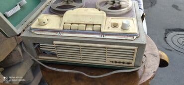 ручная швейна машина: Qədimi patifon 55 azn — 2