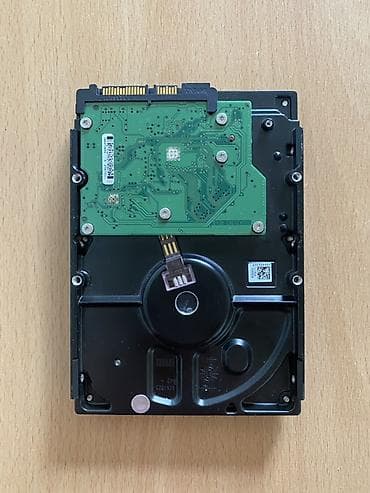 inter: Maxtor DiamondMax 21 3.5" HDD - Model: STM3160815AS (DiamondMax 21) - — 2