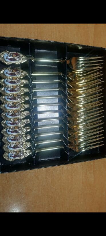 qab qacaq dəstləri: Çəngəl-qaşıq dəsti 12 ədəd xörək qaşığı 12 ədəd çəngəl 6ədəd şirniyyat — 2