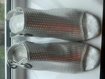 basanoşkalar 2024: Ölçü: 36, rəng - Gümüşü, Yeni — 2