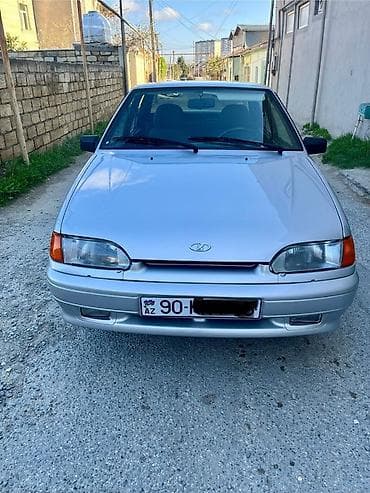 Lada Samara sedan, gümüşü rəng. - Kuzov: 4 qapı, ön və arxa bamperlər