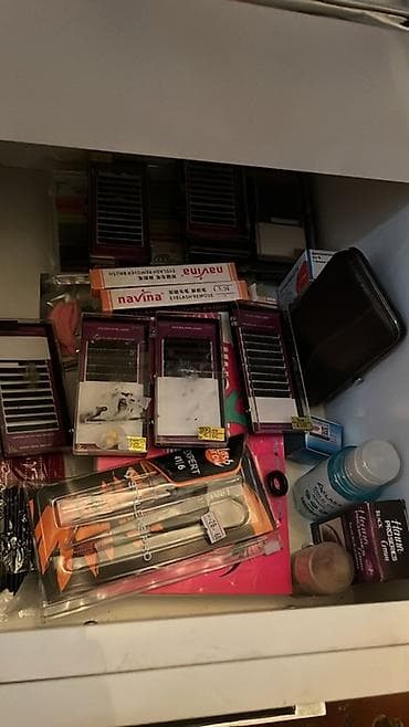 Kosmetik dəst, >10 məhsul