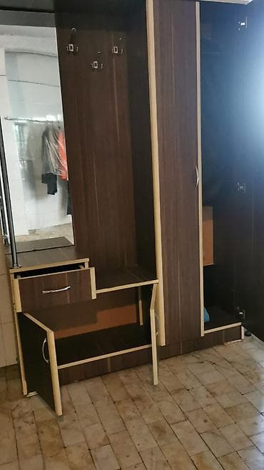 hamam dolapları: 2 qapılı, Güzgülü, Qəhvəyi, Digər material, Açılan, Düz dolab — 1