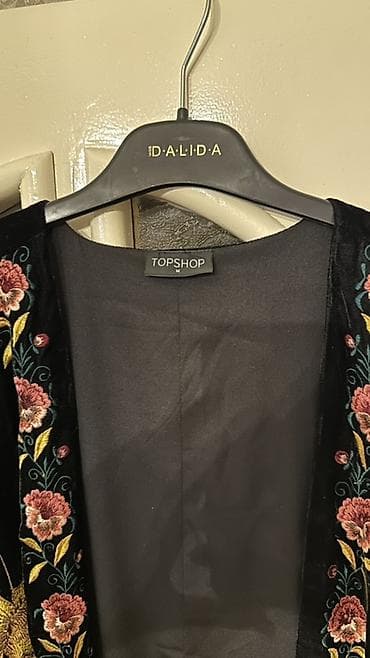 topdan geyim: Məhsul: TOPSHOP qadın kimono/uzun jaket - Parça: Yumşaq qara məxmər - — 1