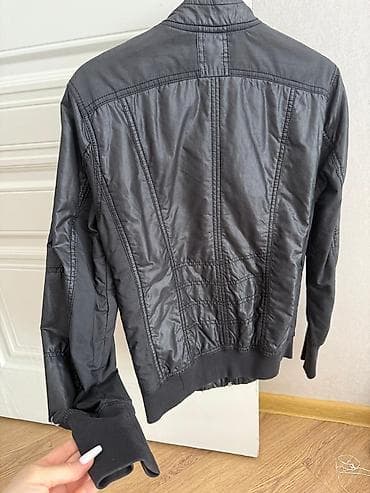 isci geyimi: Ferrari resmi dukaninnan baha alinib s olcu QADIN ÜÇÜN KURTKA yenidi — 4