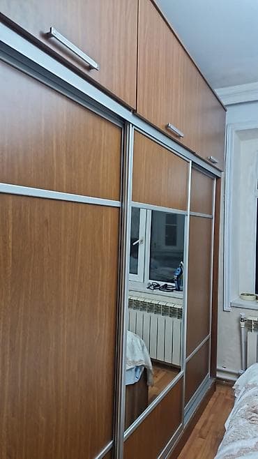 Təcili satılır! Evdə təmir işləri aparıldığı üçün ikinci əl divan və — 2