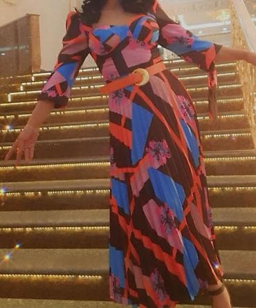 Baş geyimləri: S,M,L RAZMERLERE GEDİR .BİR DEFE GEYİNMİWEM.TEZEDEN SECİLMİR — 1