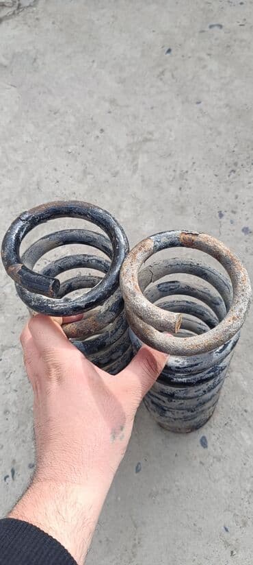 masin rulu: İşlənmiş spiral yaylar dəsti. Avtomobilin asqı sisteminin bir — 2