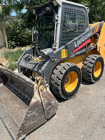 Bobcat/ miniyükleyici/ liugong Yere göre qiymet deyişir. Yüksek at lalafo.az Bobcat/ miniyükleyici/ liugong Yere göre qiymet deyişir. Yüksek