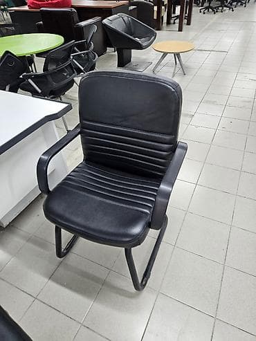ucuz mebeller: Ofis ucun Qonaq Kreslosu sekilde gorunduyu kimidir hec bir prablemi — 2