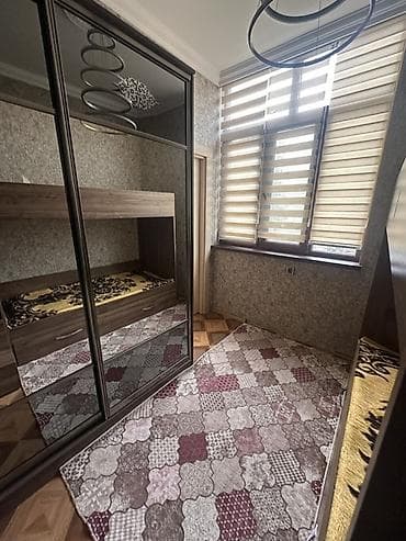 Гаражи: Azadlıq metrosuna 5 dəqəlik məsafədə. Rəsulzadə qəsəbəsi daş bina 3 — 6