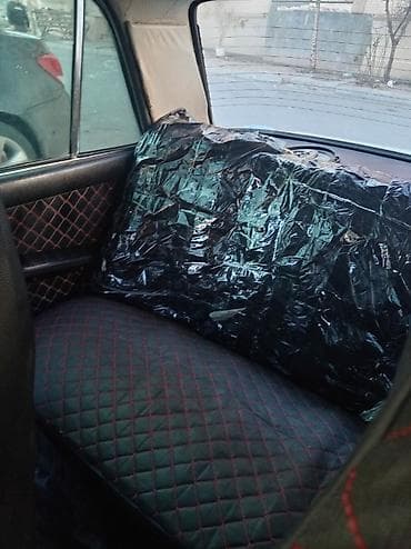 niva 4 qapi: VAZ (LADA) 2106, 1983 il, Orijinal, Rusiya, İşlənmiş — 2