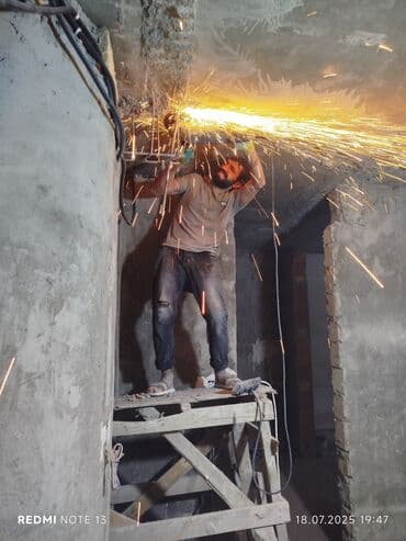 3 eded xoncali taxda qapi lazimdir: #Betonkesme #betondeşmə Beton kubik kərpic - dən kəsim deşim — 18