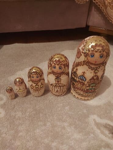 Fiqur, Taxta, rəng - Qızılı