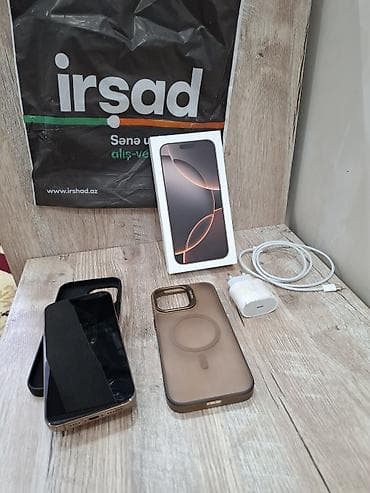 iphone 13 tap az: IPhone 15 Pro, Natural Titanium, Face ID — 9