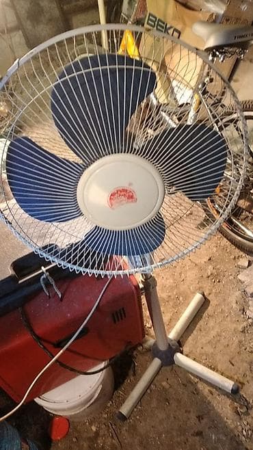 Ventilyator Döşəməüstü, Pərli, Kredit yoxdur