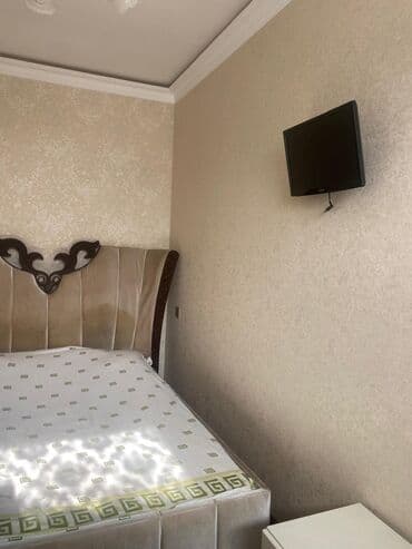 bayilda kiraye evler 250 manat: Mənzil – 2 otaqlı, ayrı mətbəxli.pasolkada mərdəkanda paltaryuyan — 7