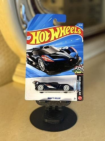 Hot Wheels – Bugatti Bolide (HW Starting Grid seriyası) - Brend: Hot