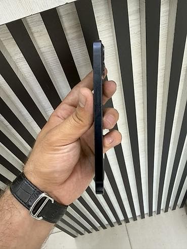 Elektronika: IPhone 13, 128 GB, Midnight, Zəmanət, Simsiz şarj, Face ID — 5