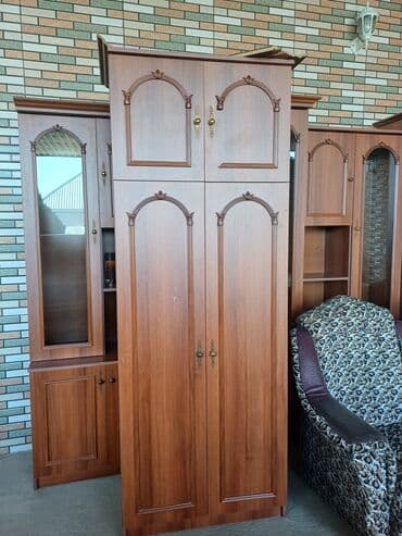 шкафы для кухни: Б/у, Распашной, Прямой шкаф, Гардеробный шкаф — 5