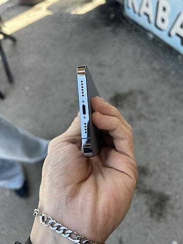 hp komputerlerin qiymeti: IPhone 13 Pro, 256 GB, Sierra Blue, Face ID — 10