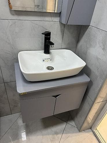 шкафчик в ванную комнату: Hamam üçün asma mebel dəsti 2 si 100 azn Tərkib: - Kvadrat formalı — 3