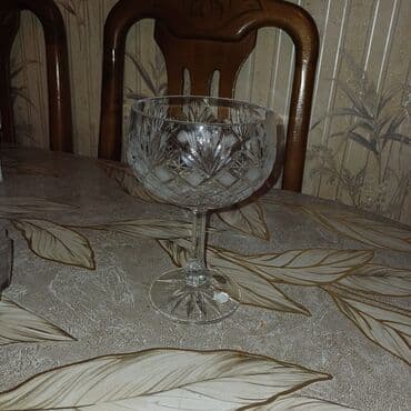 qapi bezeyi: Kəsimli kristal - Material: Xrustal - Rəng: rəngsiz, - Cutu: 40m — 1