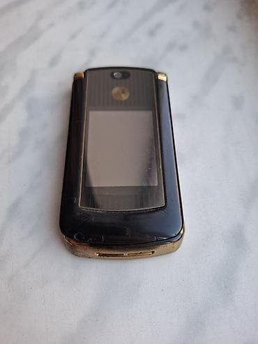 honor 7 magic lite: Motorola Razr2 V8, rəng - Qara, Düyməli — 4
