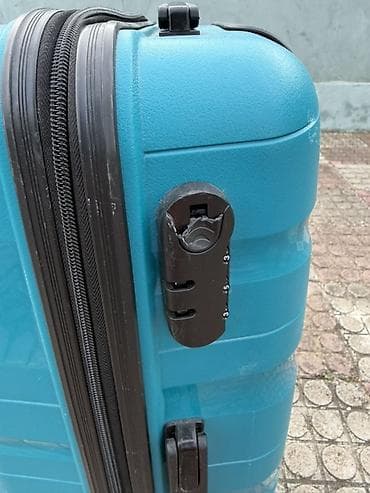 ucuz idman qidalari: Sərt korpuslu əl çamadanı – mavi rəng - Material: sərt polikarbonat — 1