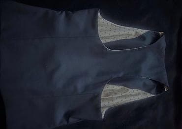 Vest 
Xs/S
239 — 3