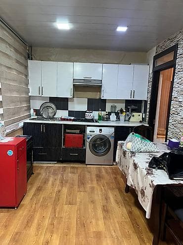 2 otaql: Kirayə verilir: mebel və məişət texnikası ilə təchiz olunmuş 2 otaqlı — 2