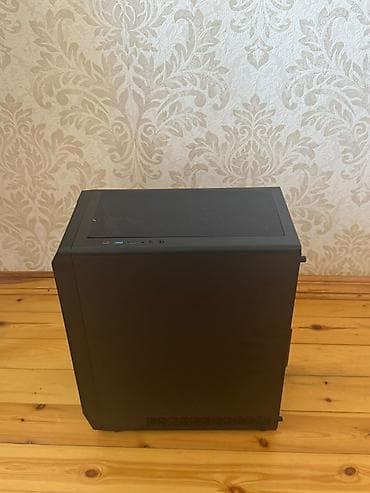 Elektronika: Satılır: Stolüstü oyun/ofis kompüteri + GIGABYTE monitoru PC: - Şüşə — 3