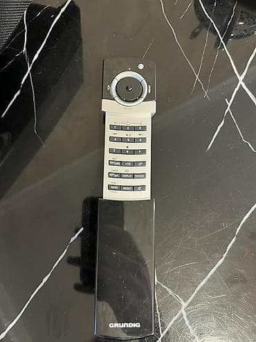 Mikrofonlar: Grundig Ovation 3 – kompakt musiqi mərkəzi - Model: Grundig Ovation 3 — 2