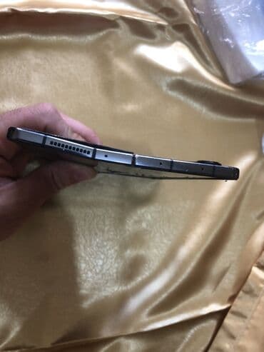 z fold 3 qiymeti: Samsung Galaxy Z Fold 4, цвет - Черный, Битый — 1