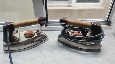 kömür ütüsü: Məhsul: Sovet istehsalı elektrik ütüsü (model “У-3”) Təsvir: - — 2