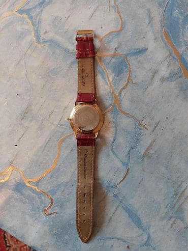 vicks krem: Наручные часы, цвет - Золотой — 2