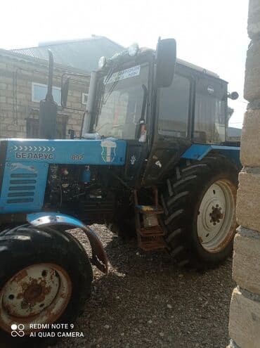 Hummer: Belarus 892 traktor - Güclü dörd silindrli dizel mühərrik - Ön dartı — 3